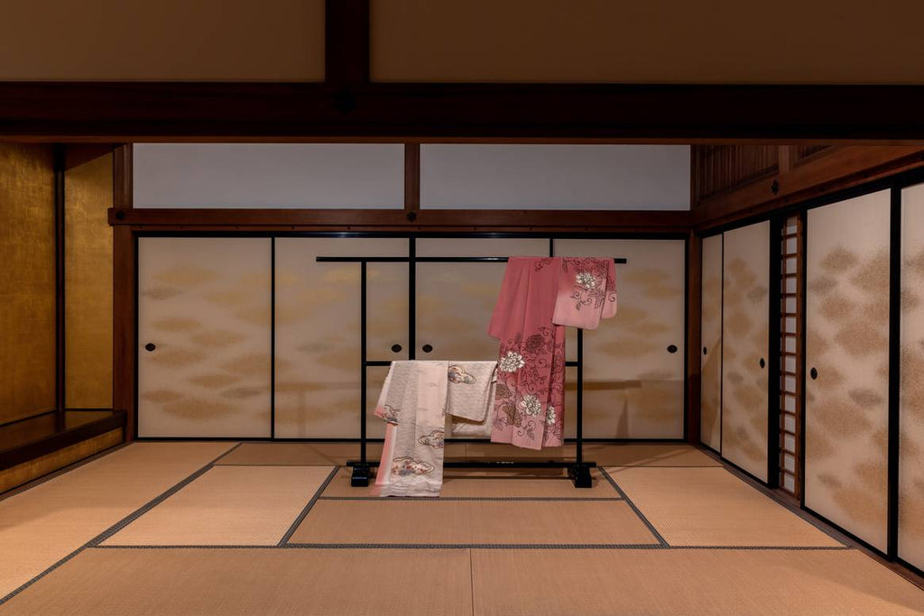 Le Metropolitan Museum of Art revient sur les origines du kimono