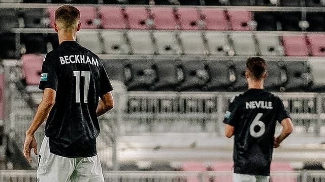 Romeo Beckham se lance dans le football professionnel