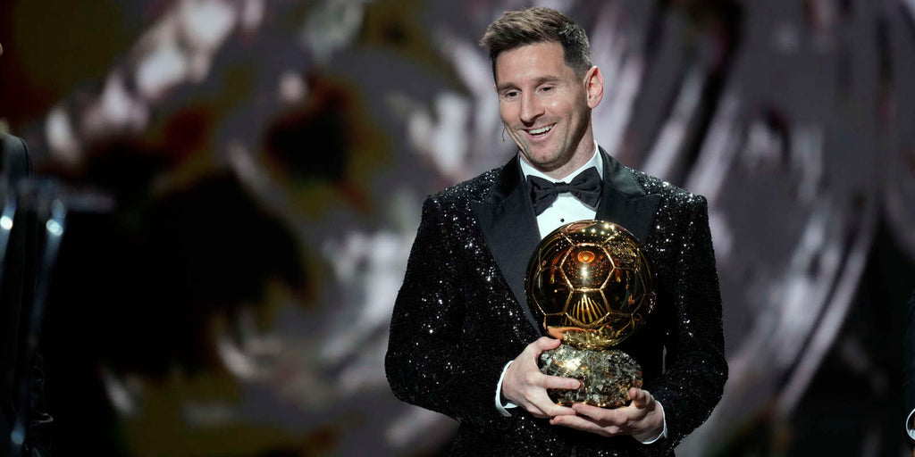 Lionel Messi reçoit son septième Ballon d'Or