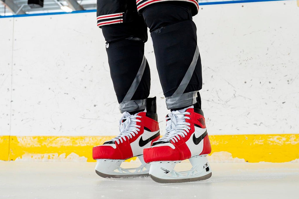 Voici les nouveaux patins à glace : Air Jordan 1 « Chicago »