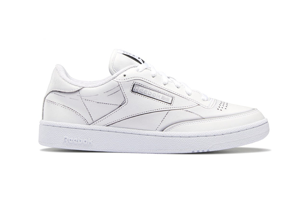 La Reebok Club C adopte un design trompe-l’œil grâce à la Maison Margiela