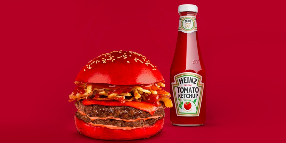 Heinz lance le 'Tomato Ketchup Burger' pour la journée internationale du Burger