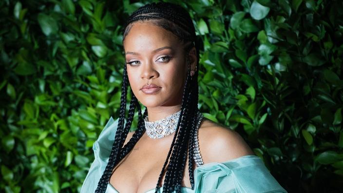 Rihanna annonce la sortie prochaine du parfum Fenty