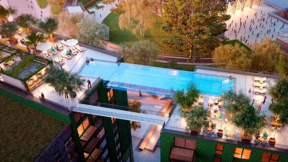 Une piscine mise en place à Londres permet de se baigner à 35 mètres de hauteur
