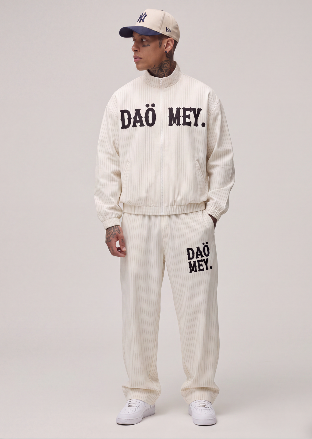 Pantalon Plissé Rayé Blanc | Daömey Lifestyle