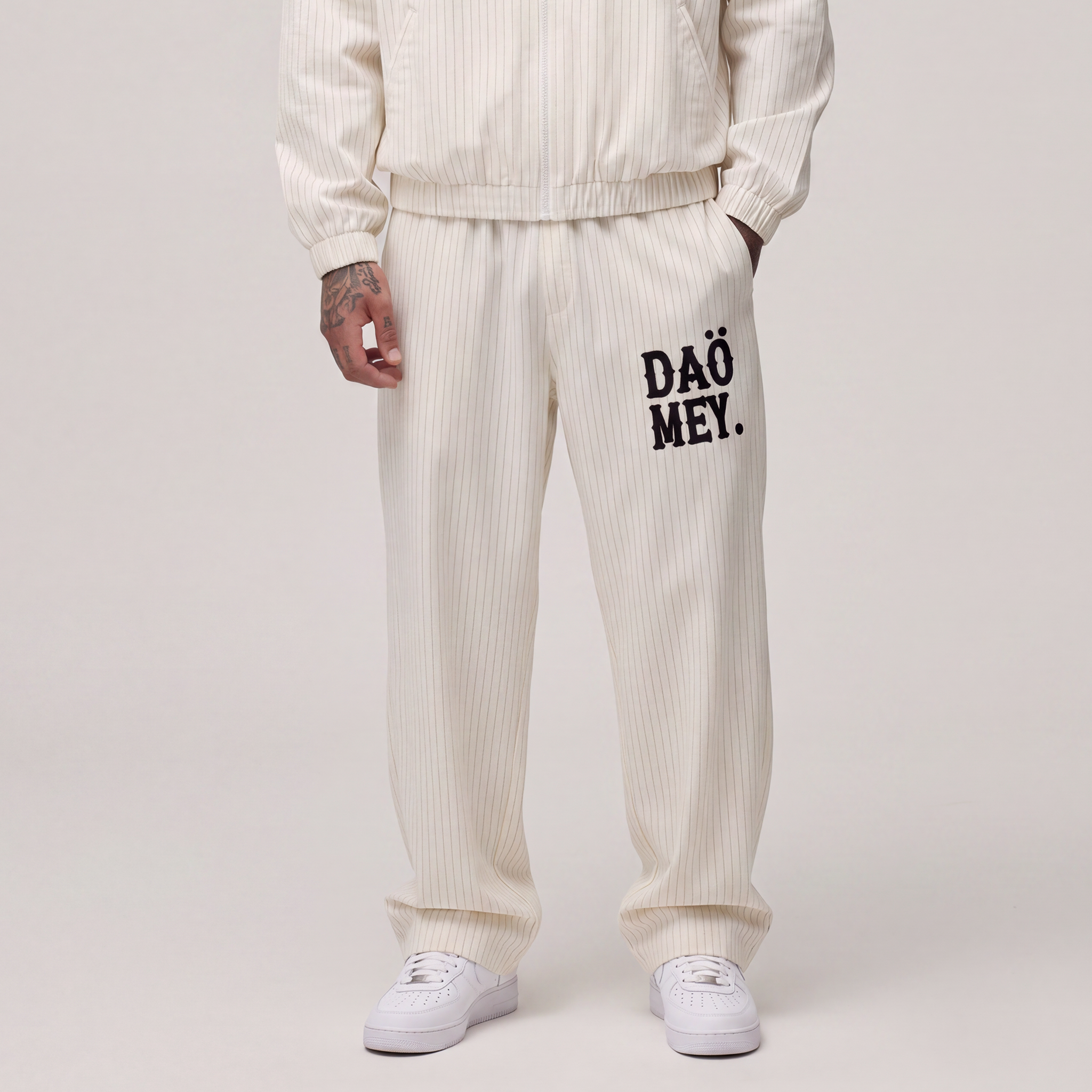Pantalon Plissé Rayé Blanc | Daömey Lifestyle
