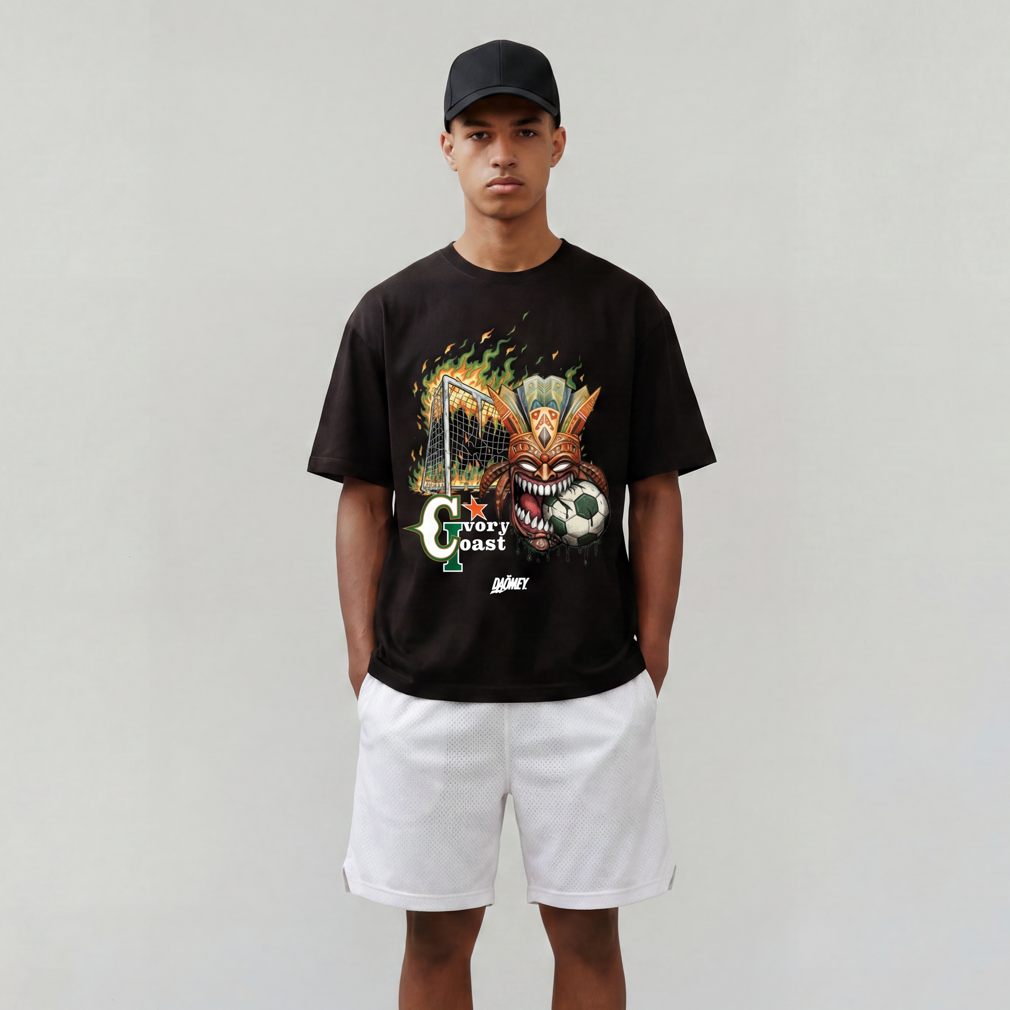 Graphic T-shirt Noir Ivory Coast | Daömey Lifestyle - DAÖMEY 
